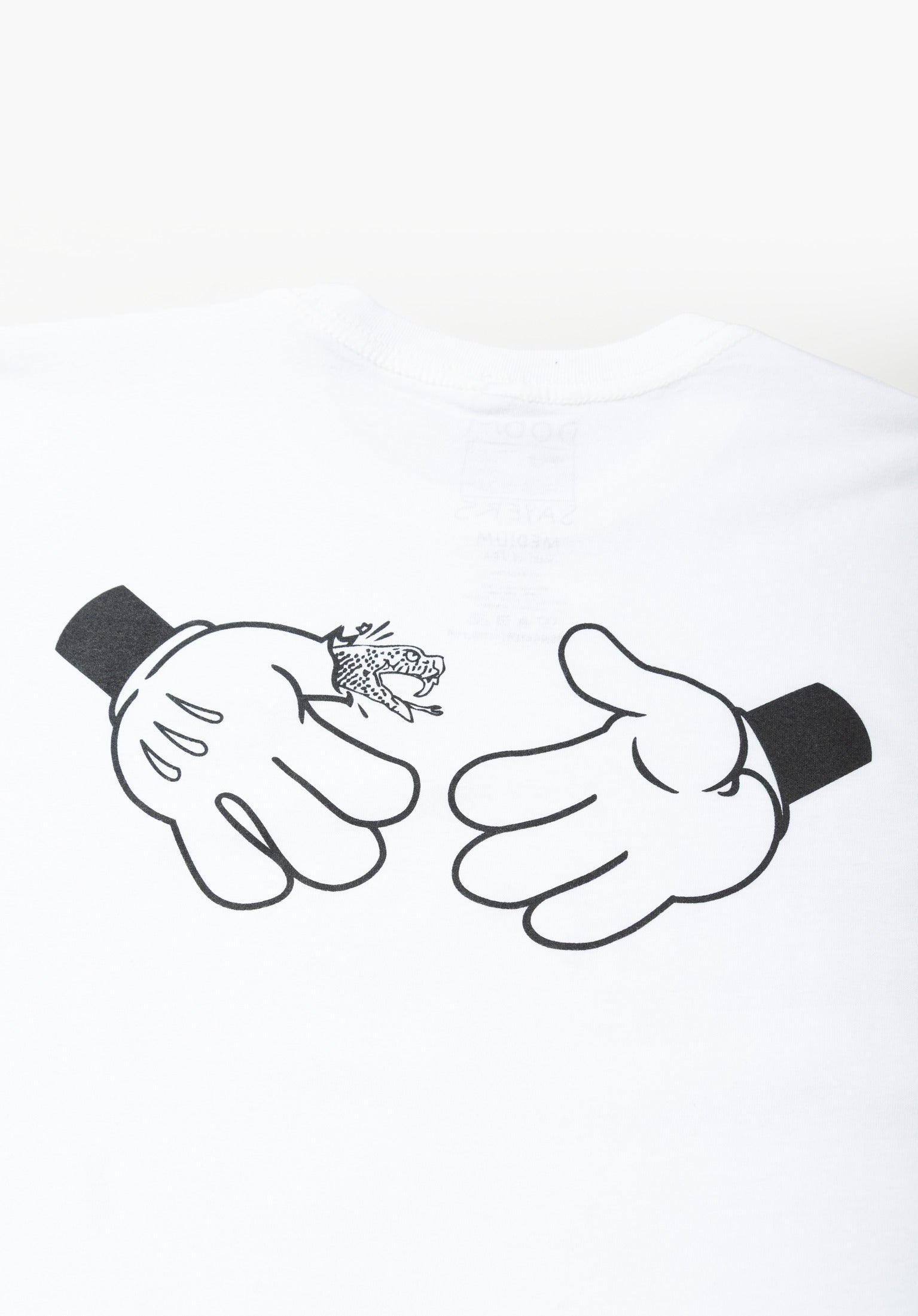 Toon Shake white Closeup1