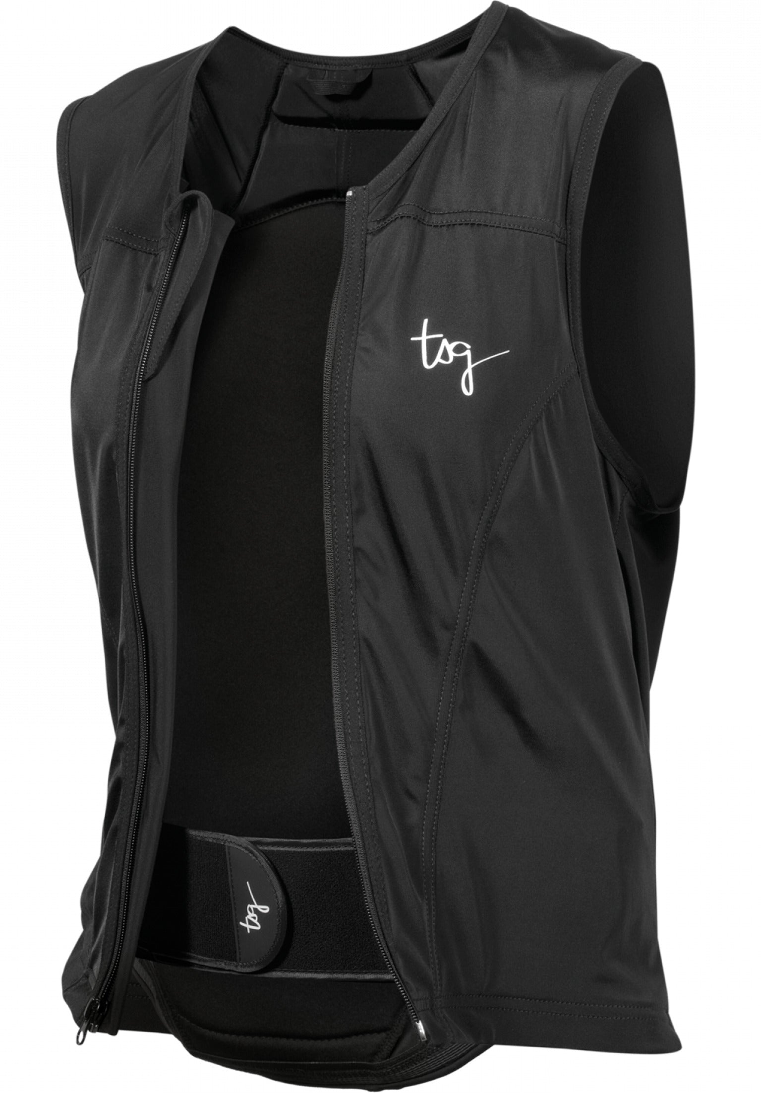 Backbone Vest WMN A Closeup1