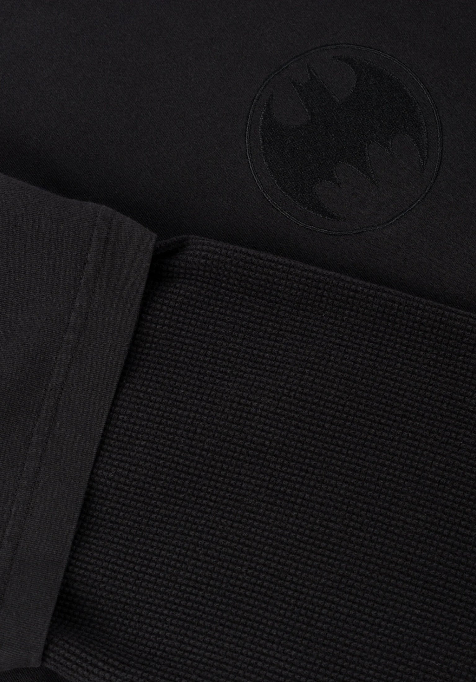 x Batman Bat Signal Layered Rueckenansicht