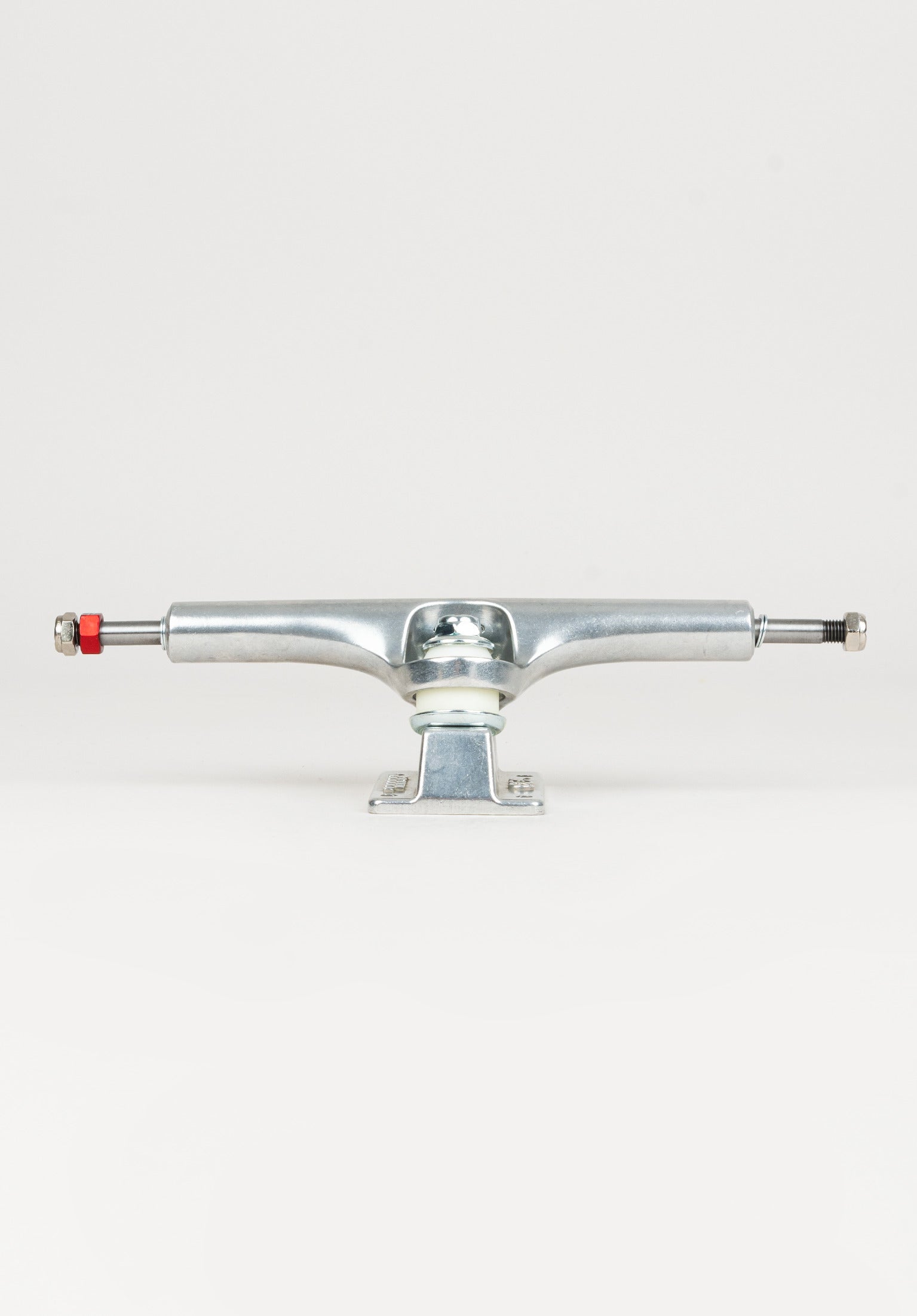 80 AF1 10 polished Rueckenansicht