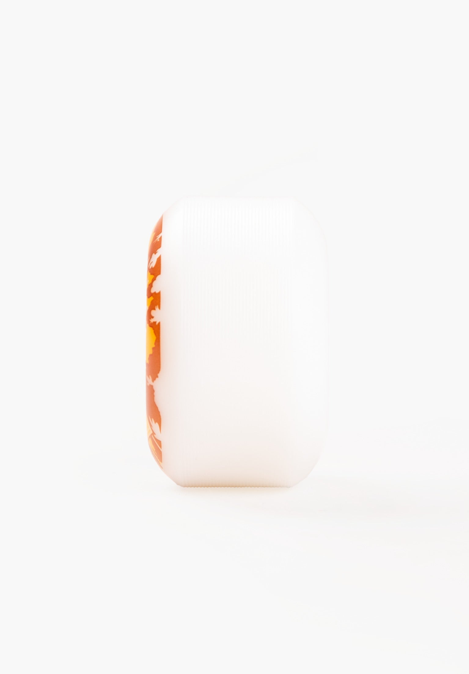 Leo Rambler Prime 99A white Closeup2