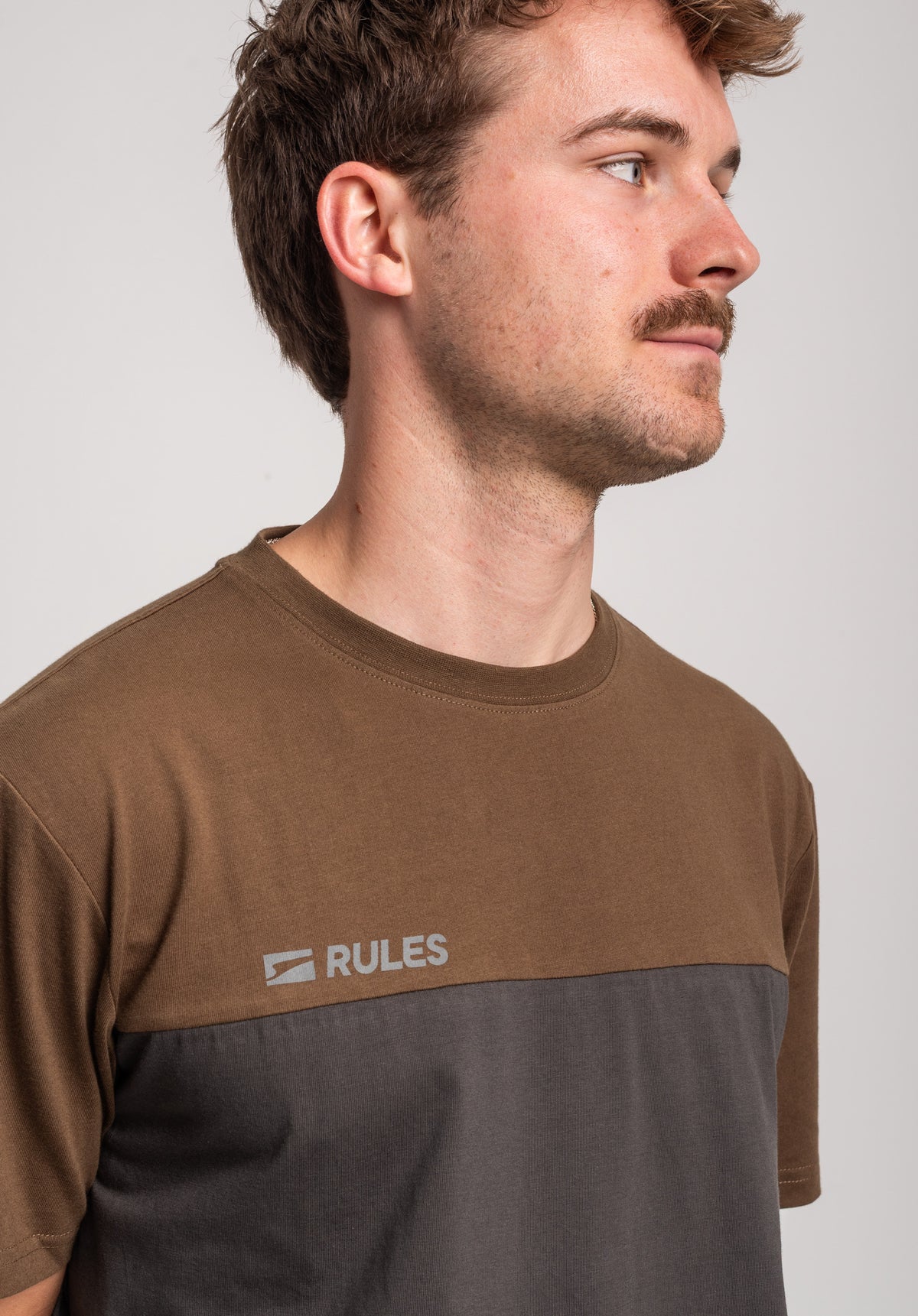 Asper leadgrey-olive Closeup1