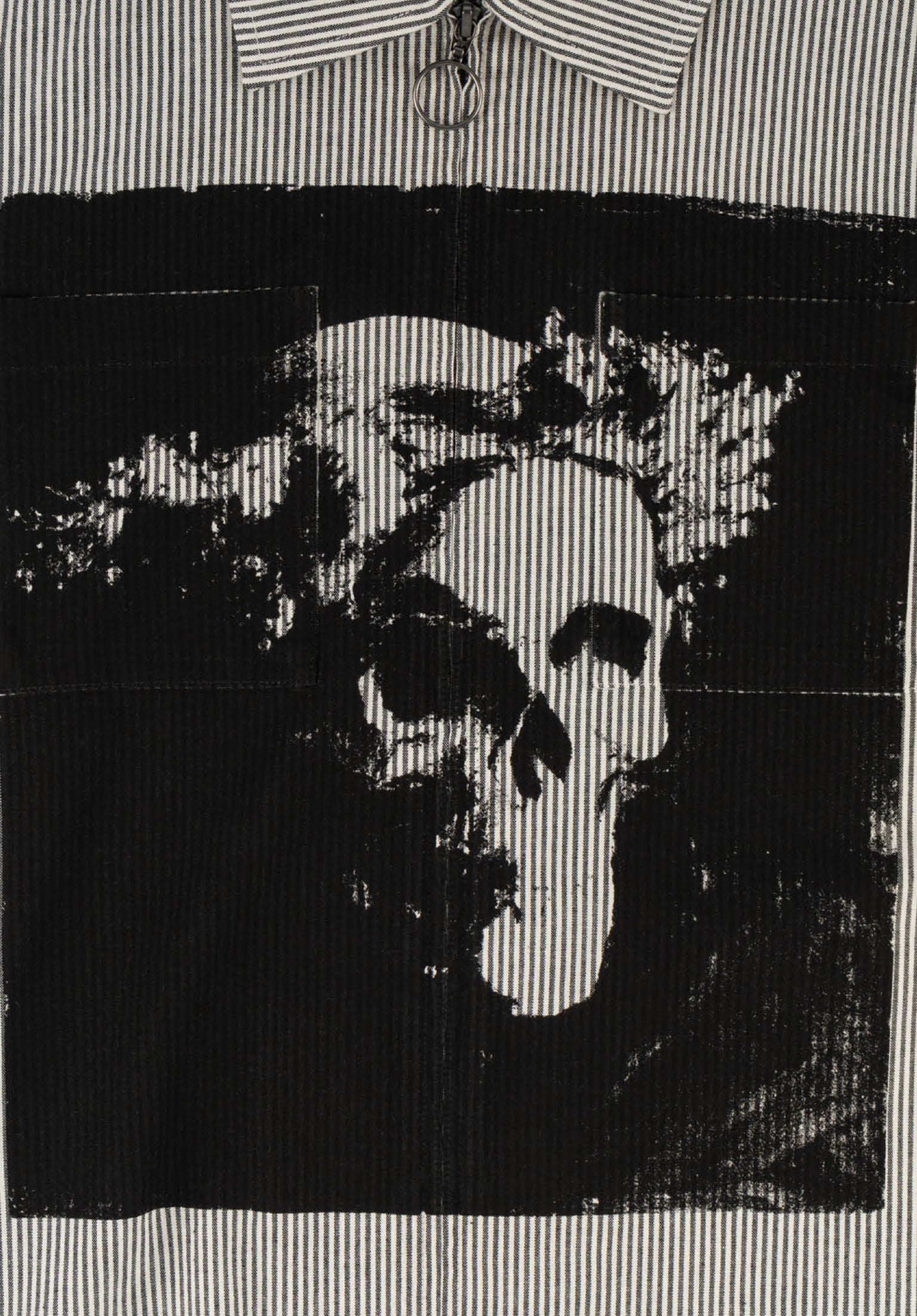 Crowned Printed Oxford black Closeup1