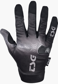 Loam Glove Closeup1