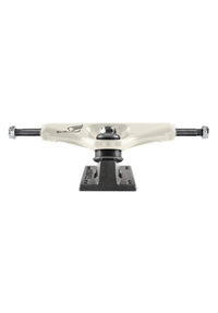 5.6 High Worrest - Bob V8 cream-black Rueckenansicht