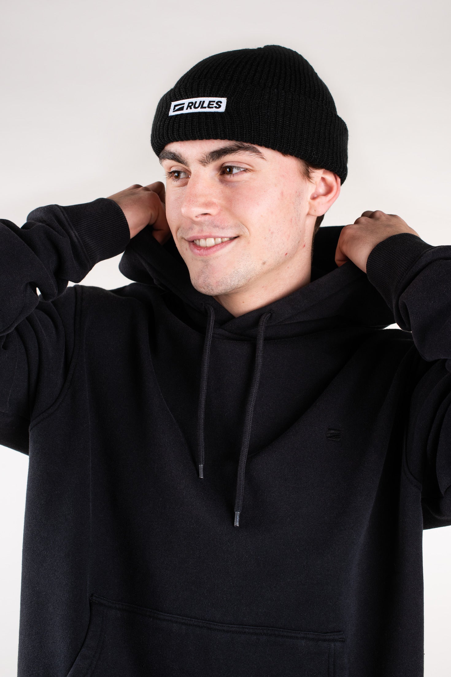 Easy Hood blackfaded Rueckenansicht