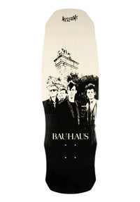 x BAUHAUS Portrait Dark Lord Vorderansicht